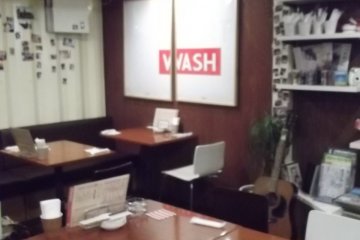 <p>Some of the modern art on the walls</p>