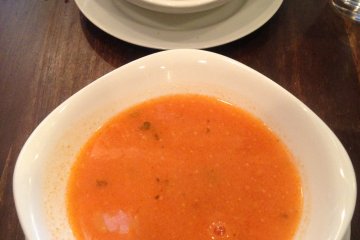 <p>A bowl of soup as part of the lunch set &nbsp;</p>