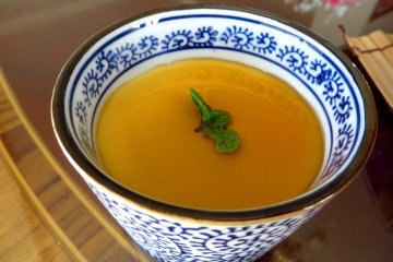 <p>A soy milk pudding that requires a lot of time so we didn't make it together, but she still wrote down the recipe and explained how to make it.&nbsp;</p>