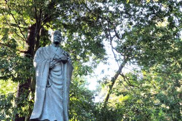 <p>Statue of Taicho Daishi at Taicho-ji Temple</p>