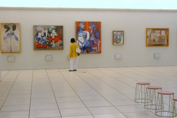 <p>Taking a closer look at Picasso</p>