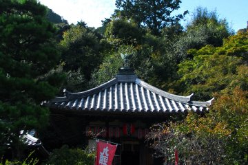 <p>'Benzaiten-do Hall' beside the Main Hall</p>