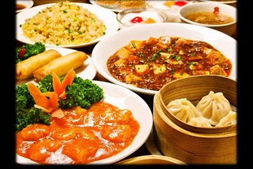 The 3rd Floor: Mouth-watering Chinese Food Court