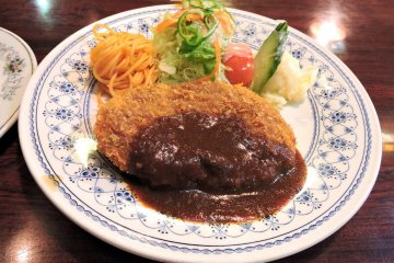 <p>My dinner - &nbsp;'Deep fried ground beef'</p>