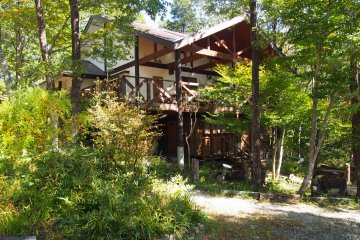 <p>Licca from the street. Such a beautiful setting for a relaxing meal</p>