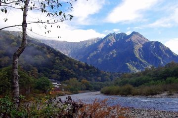 Kamikochi Taisho-ike Pond Hike