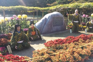 <p>There were several displays featuring historical figures</p>