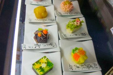 <p>Delicious sweets</p>