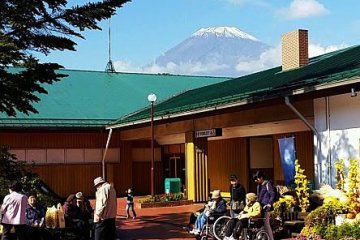 <p>You also see Mount Fuji from the rest area and the near the restaurant as well.&nbsp;</p>