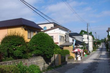 Motomatchi streets are perfectly designed for meandering