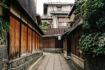 <p>The small houses and stone paths are perfectly preserved in their original state.&nbsp;</p>
