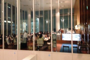 <p>The floor to ceiling windows towering over the boulevards of Umeda and Osaka station are soothing for the eyes</p>