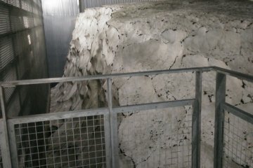 <p>Snow keeping the sake at a constant temperature in the traditional storage facility</p>