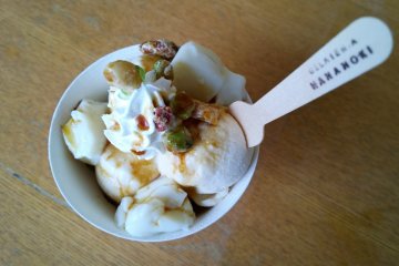 <p>Kagoshima AFFOGATO ของ GELATERIA HANANOKI สูตรนี้ให้เราอร่อยกับไอศกรีมสไตล์เจลลาโต้ในรสนมถั่วเหลืองสูตรพิเศษพร้อมเจลลี่นมถั่วเหลืองที่ให้คุณอร่อยได้ไม่เหมือนใคร</p>