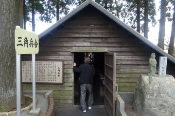<p>Replica of a barracks building</p>