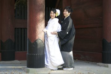 <p>Bride and groom posing&nbsp;</p>