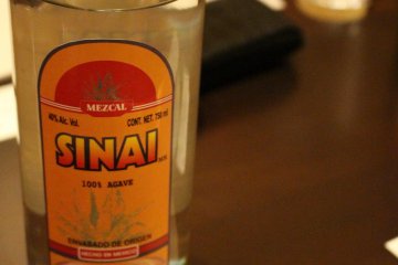 <p>Mezcal with a distinct, smoky flavor</p>