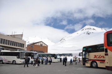 And then, unfortunately, it was time to go home.  Someday I will come back and stay in one of the hotels up in the mountain. 