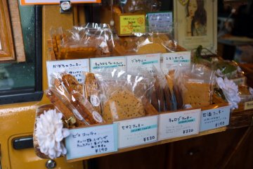 Kue biscotti dan beberapa jenis lainnya