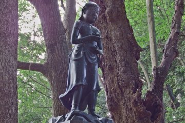 <p>Some are situated in amongst the trees, making it difficult for you to see them but easy for them to see you</p>