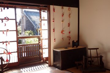 Kanbara's Izumiya Cafe & Shop