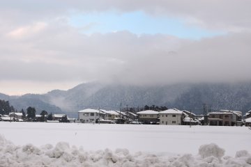 <p>Pemandangan bersalju di sekitar Kuil Taichoji, Fukui</p>