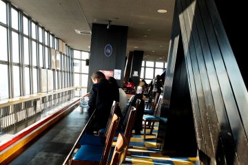 On one of the viewing decks there is also a coffee shop where you can buy some food and a lot of different desserts.&nbsp;