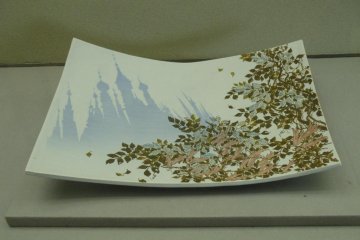 The Kobei Kato Lusterware Museum