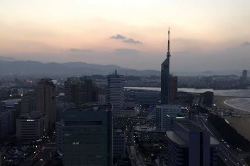 Sunset at Hilton Fukuoka Sea Hawk