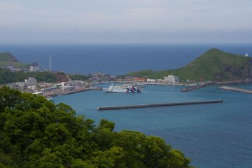 <p>Fantastic views from the cycling road which partly runs a little bit above the normal road</p>