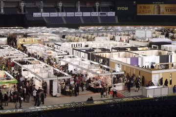 <p>A view over the festival floor</p>