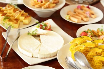 <p>Come hungry, leave happy</p>