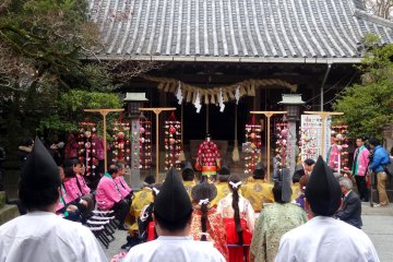 Upacara pembukaan di kuil Hiyoshi 