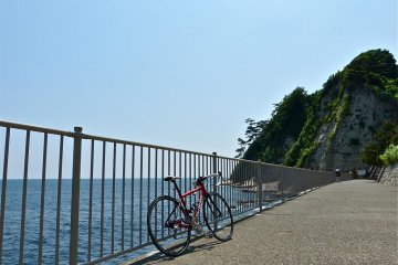 Kamakura’s Yui-ga-hama Shore