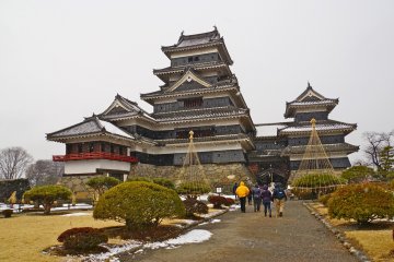Approaching the grand castle