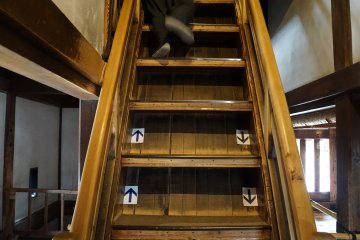 Wooden steps can be extremely steep, very wide, and hard on your soles. Be very careful!