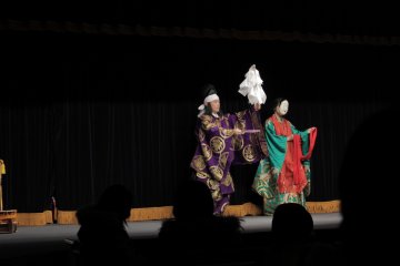 <p>Another scene from kagura.&nbsp;</p>