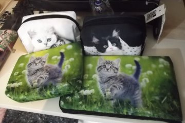 <p>The 'chat' part of Boutique Chaton</p>