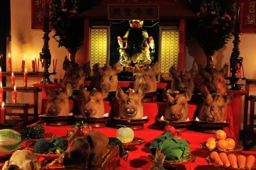 Guan Yu Altar at Chinese New Year
