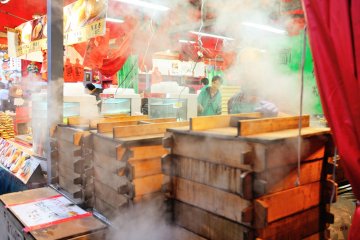Exploring Nagasaki's Shinchi Chinatown