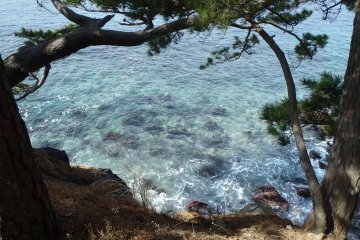 <p>Vue de la mer</p>
