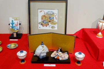 <p>You can even purchase your own set of porcelain Hina dolls in town</p>
