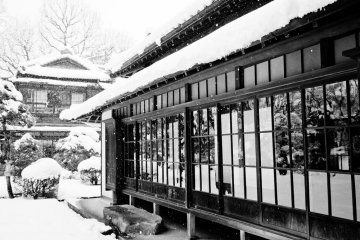 There is&nbsp;an assortment of houses in the open air museum ranging from farm houses to town houses and grand residencies.