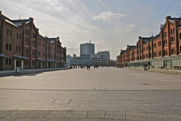 Red Brick Warehouse, Building 1 &amp; 2, feature shopping, dining, museum, and concert space