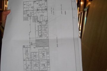 <p>Les plans de la futur Guest-house d'Asuka</p>