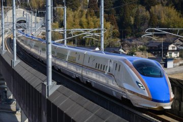 Peluncuran Hokuriku Shinkansen