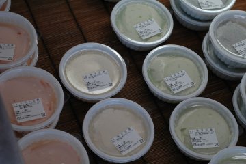 <p>If you get tired of plain tofu, there's tomato tofu, yuzu tofu, edamame tofu, and black sesame tofu.</p>
