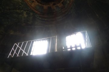 <p>Figure 8. The sunlight arrives simply because Daibutsu is outside, not in the hall. I doubt that they could have imagined how useful the windows would become to future visitors</p>