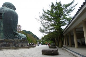 <p>Figure 10. There are 53 of the original cornerstones situated around the statue</p>