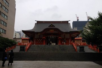 Hanazono Shrine